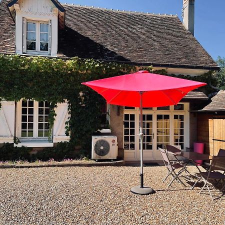 Gite La Paheserie Esvres Exterior photo